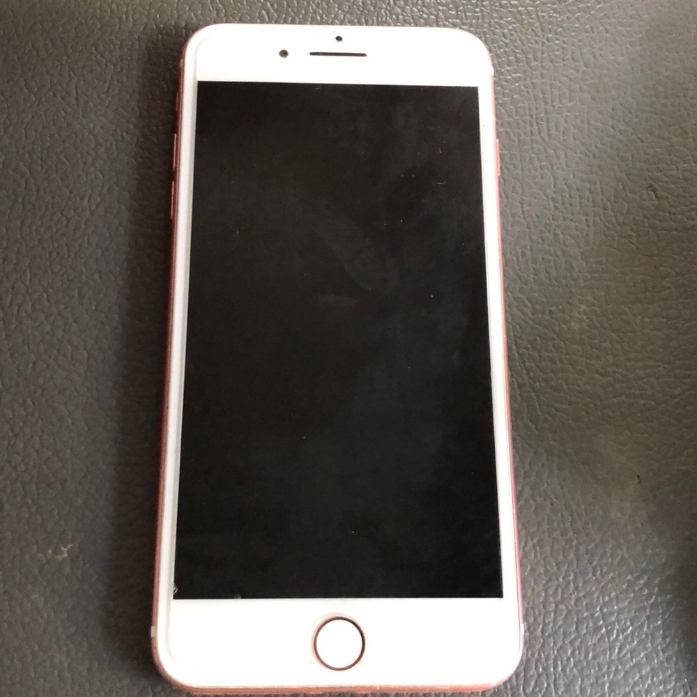 iPhone 7 Plus - Picture 3 of 3